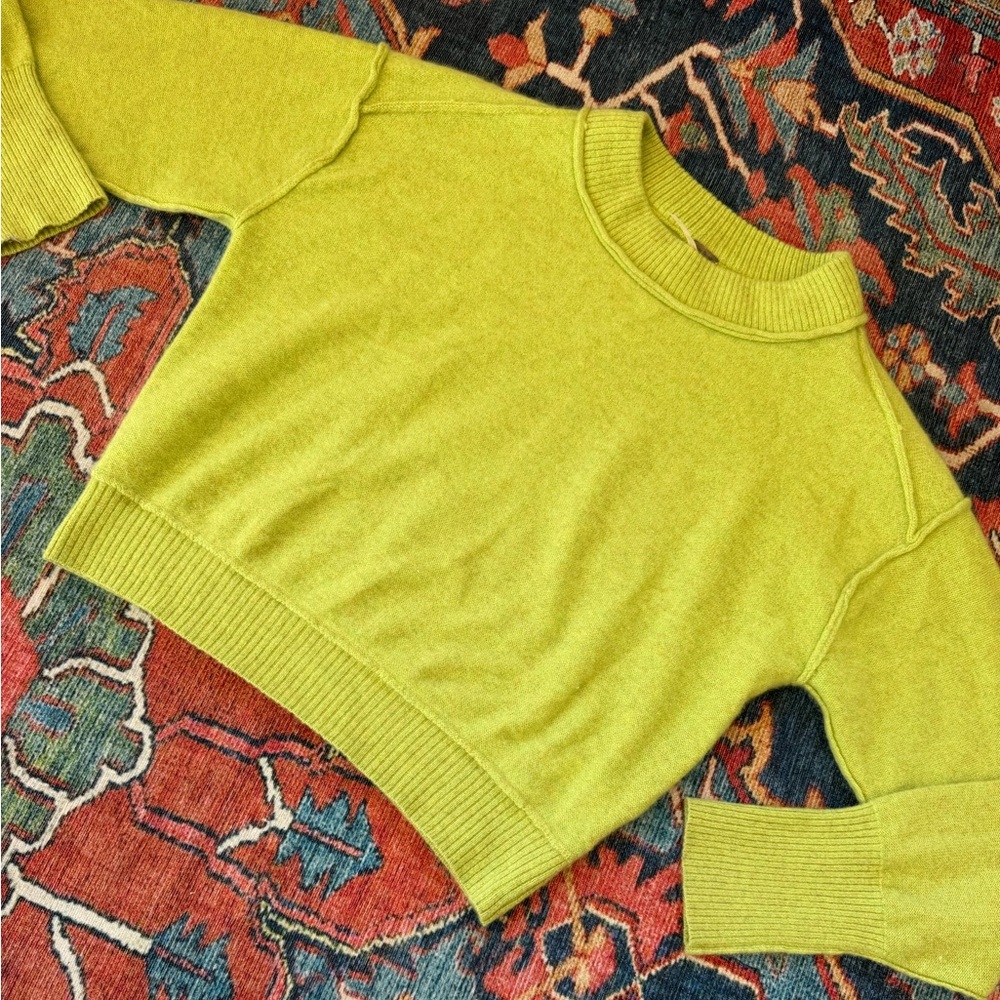 Free People Green Chartreuse 100% Cashmere Sweater sz small